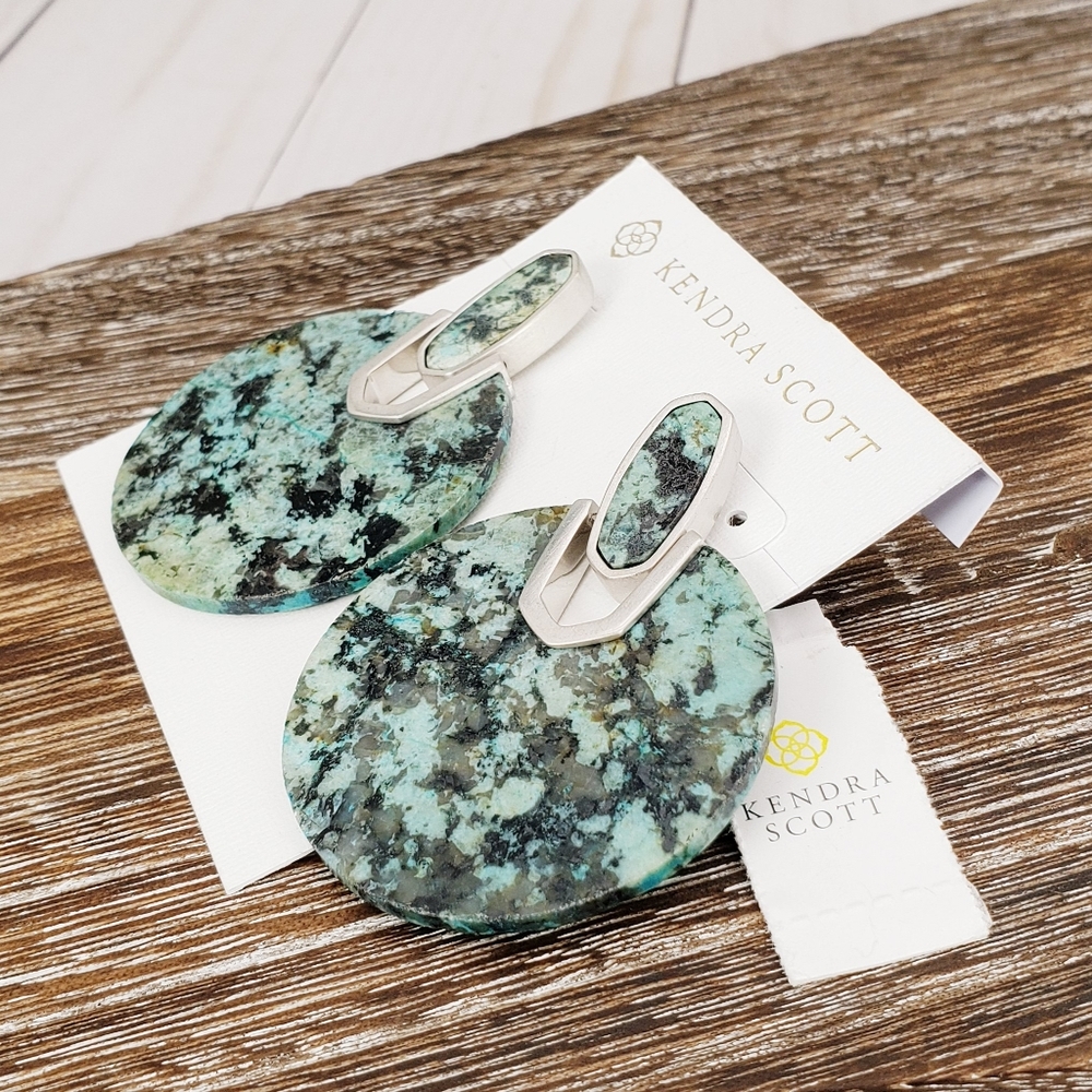 Kendra Scott Didi Earrings - Picture 3 of 7